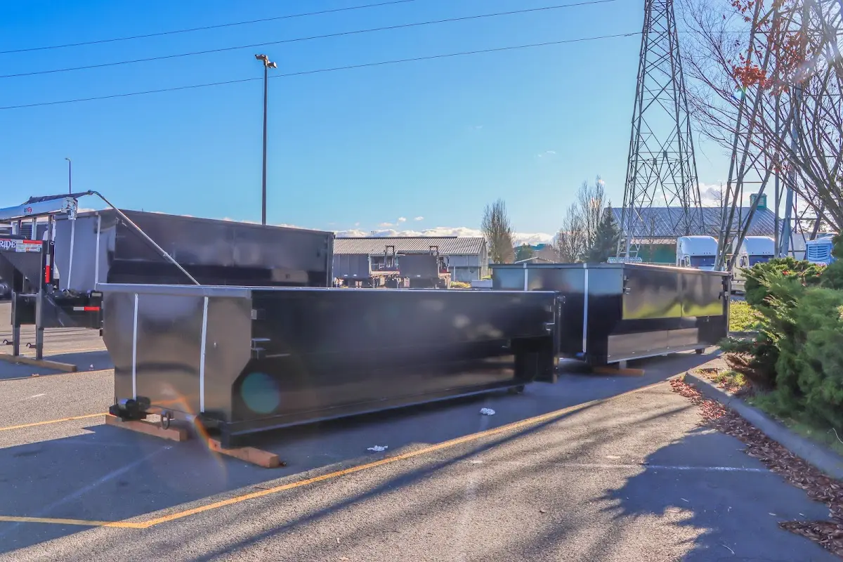 Professional dumpster rental and junk removal service in Medway